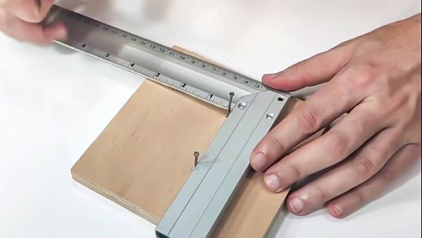 KĄTOWNIK STOLARSKI CIESIELSKI ALUMINIOWY BUDOWLANY WINKIEL PRZYMIAR 250mm VERKE - obrazek 7